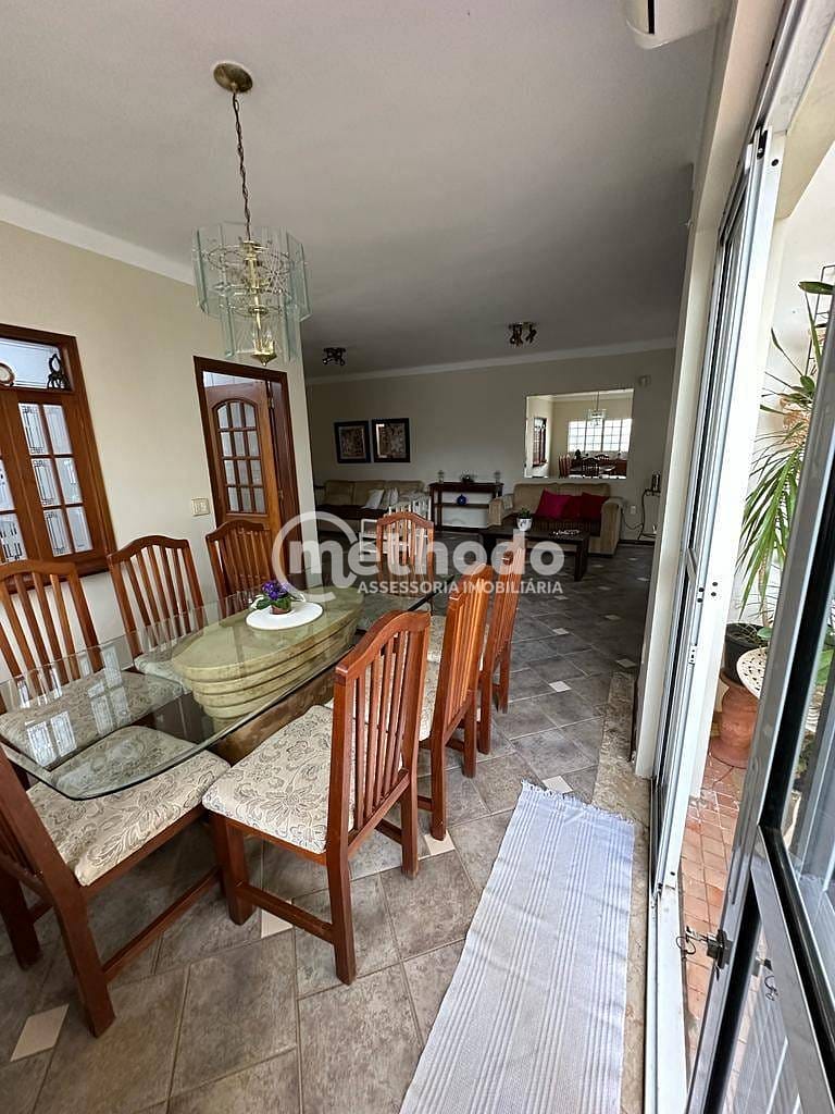 Casa, 3 quartos, 223 m² - Foto 6