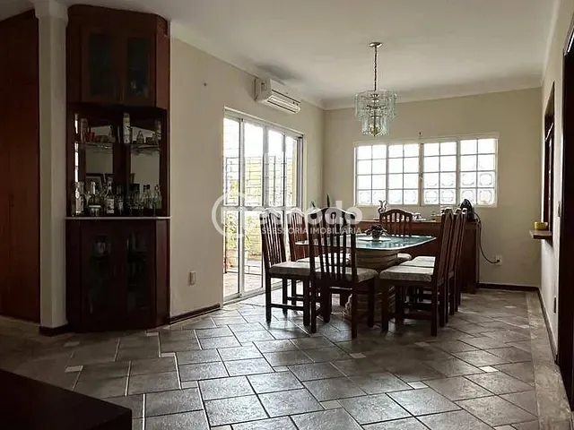 Casa com 223m² 3 quartos e 5 banheiros, à venda, no bairro Jardim Conceição (Sousas) em Campinas