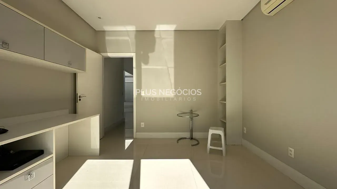 Casa, 5 quartos, 1000 m² - Foto 10