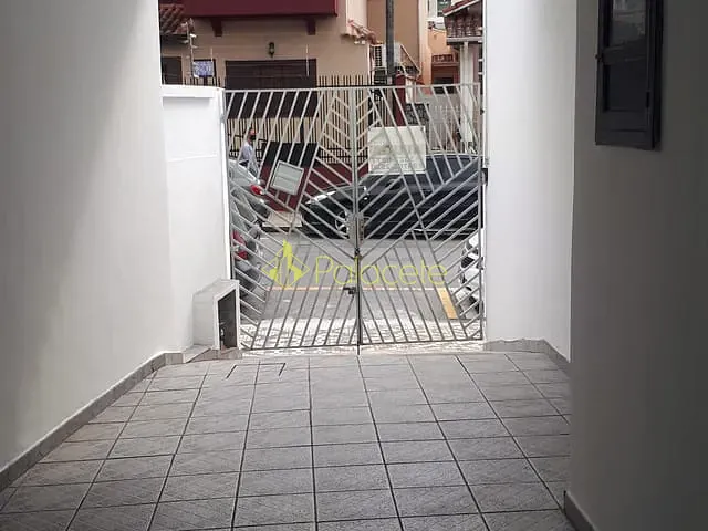 Casa com 211m², à venda, no bairro Centro em Pindamonhangaba