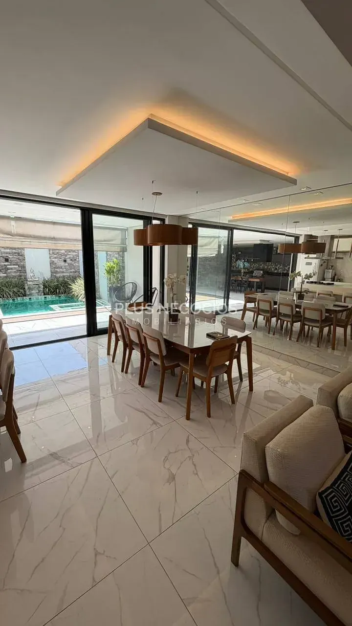 Casa, 3 quartos, 269 m² - Foto 13