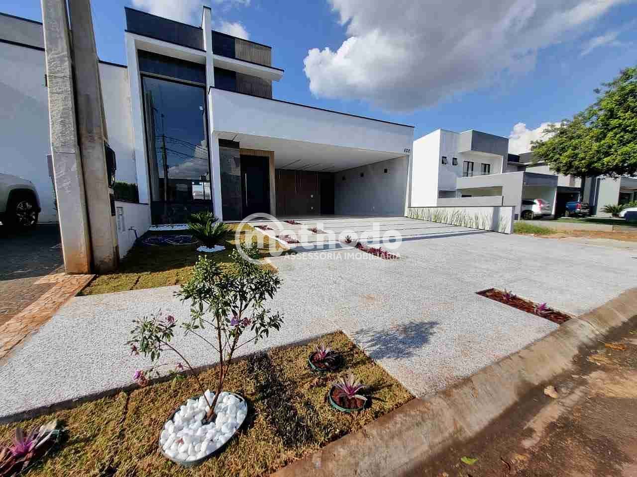 Casa, 3 quartos, 185 m² - Foto 1
