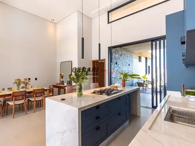 Casa com 300m² 3 quartos e 5 banheiros, à venda, no bairro Jardim Residencial Dona Maria Candida em Indaiatuba