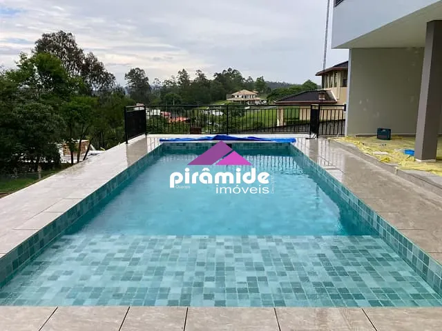 Casa com 1036m² 4 quartos e 6 banheiros, à venda, no bairro Jambeiro em Jambeiro