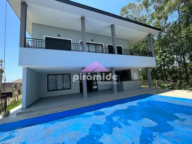 Casa com 1036m² 4 quartos e 6 banheiros, à venda, no bairro Jambeiro em Jambeiro