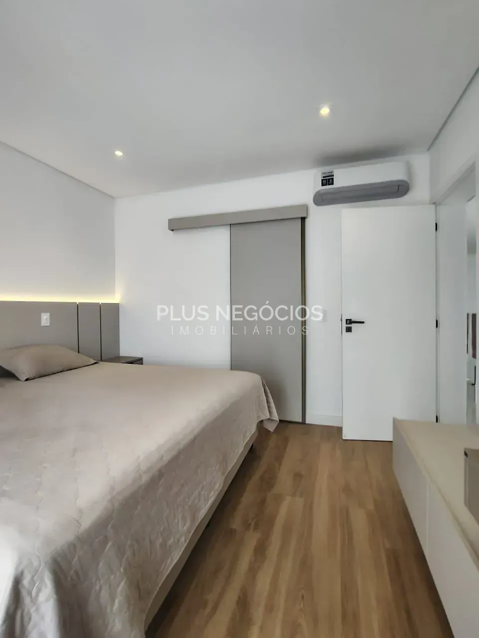 Casa, 3 quartos, 271 m² - Foto 10