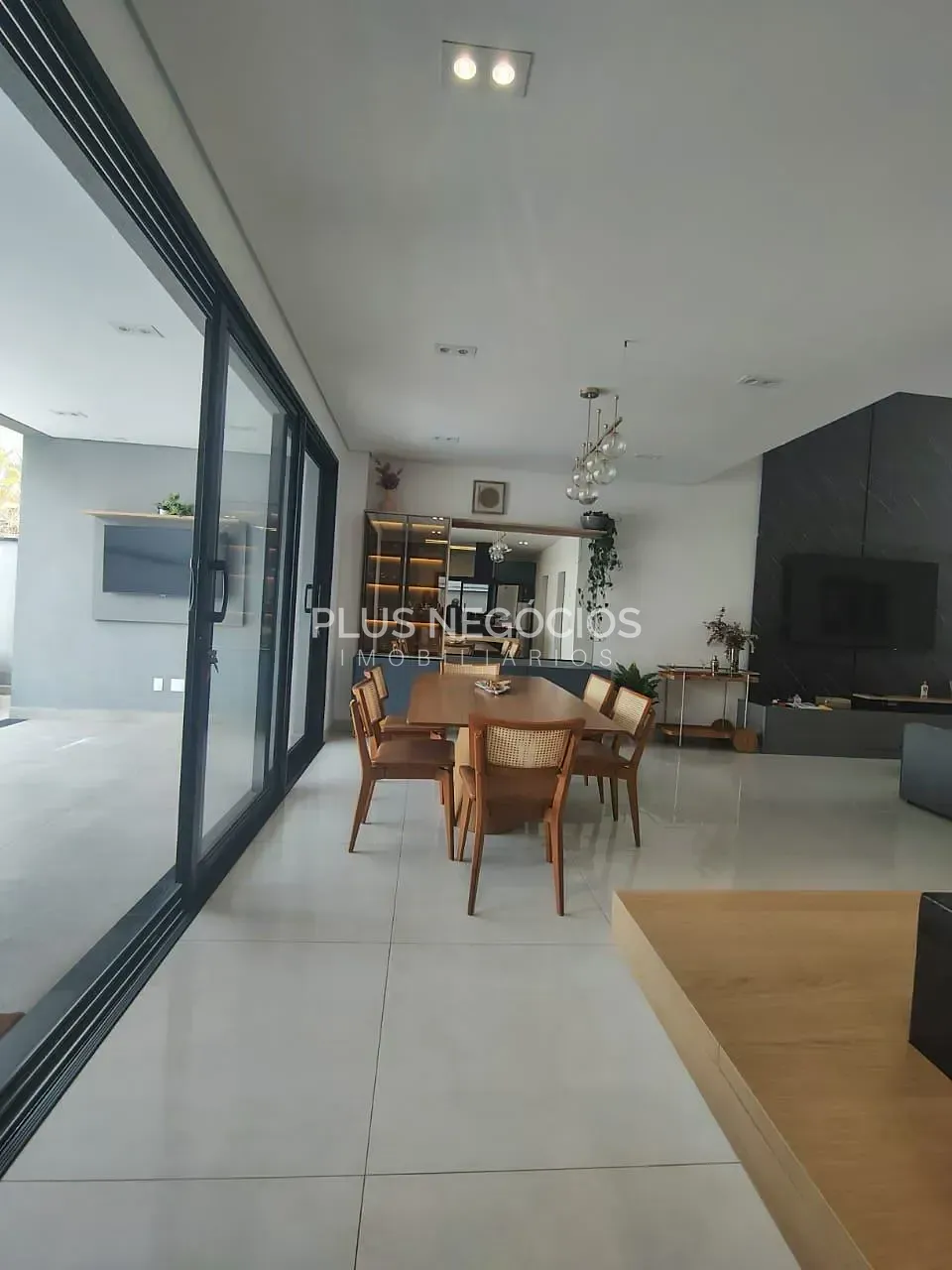 Casa, 3 quartos, 271 m² - Foto 28