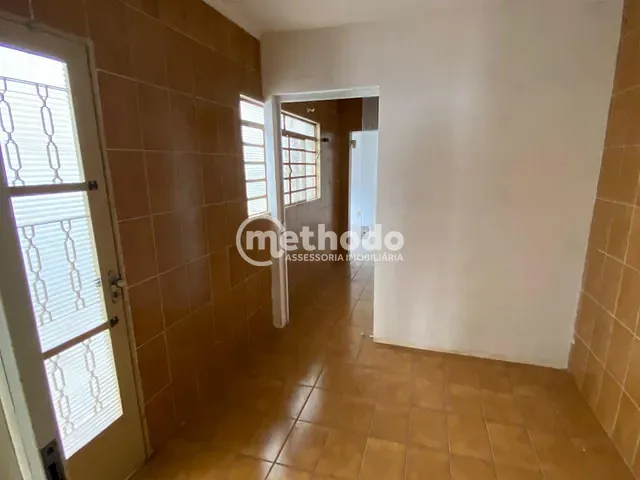 Casa com 187m² 3 quartos e 2 banheiros, à venda, no bairro Bosque em Campinas