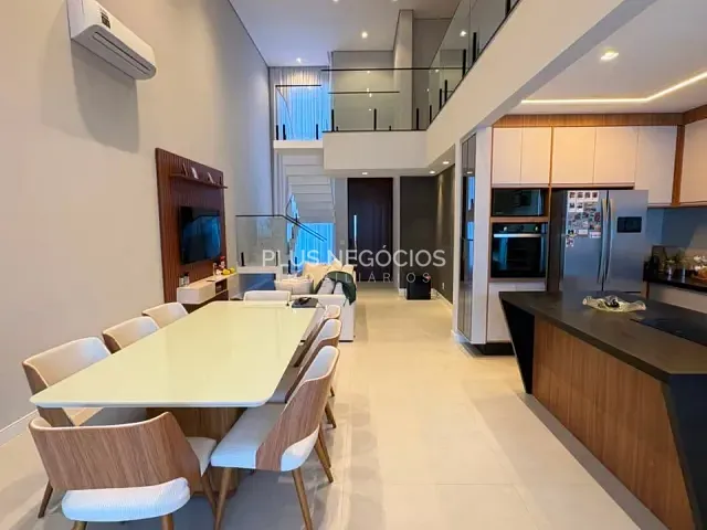 Casa com 300m² 3 quartos e 5 banheiros, à venda, no bairro Morros em Sorocaba