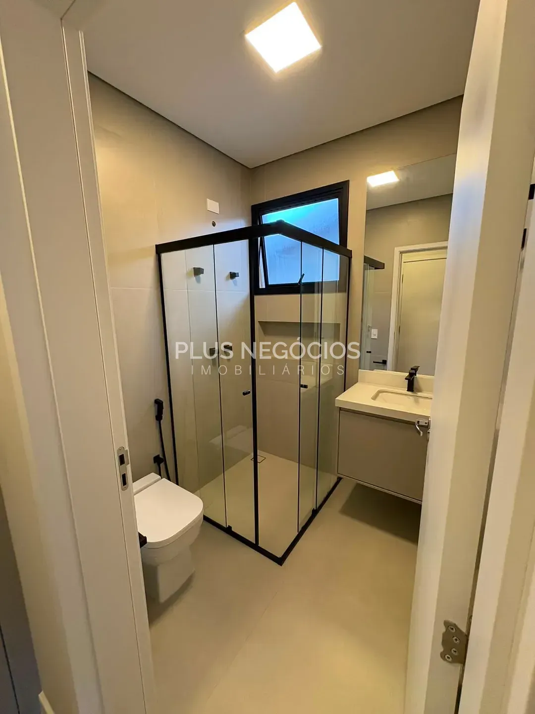 Casa, 3 quartos, 249 m² - Foto 27