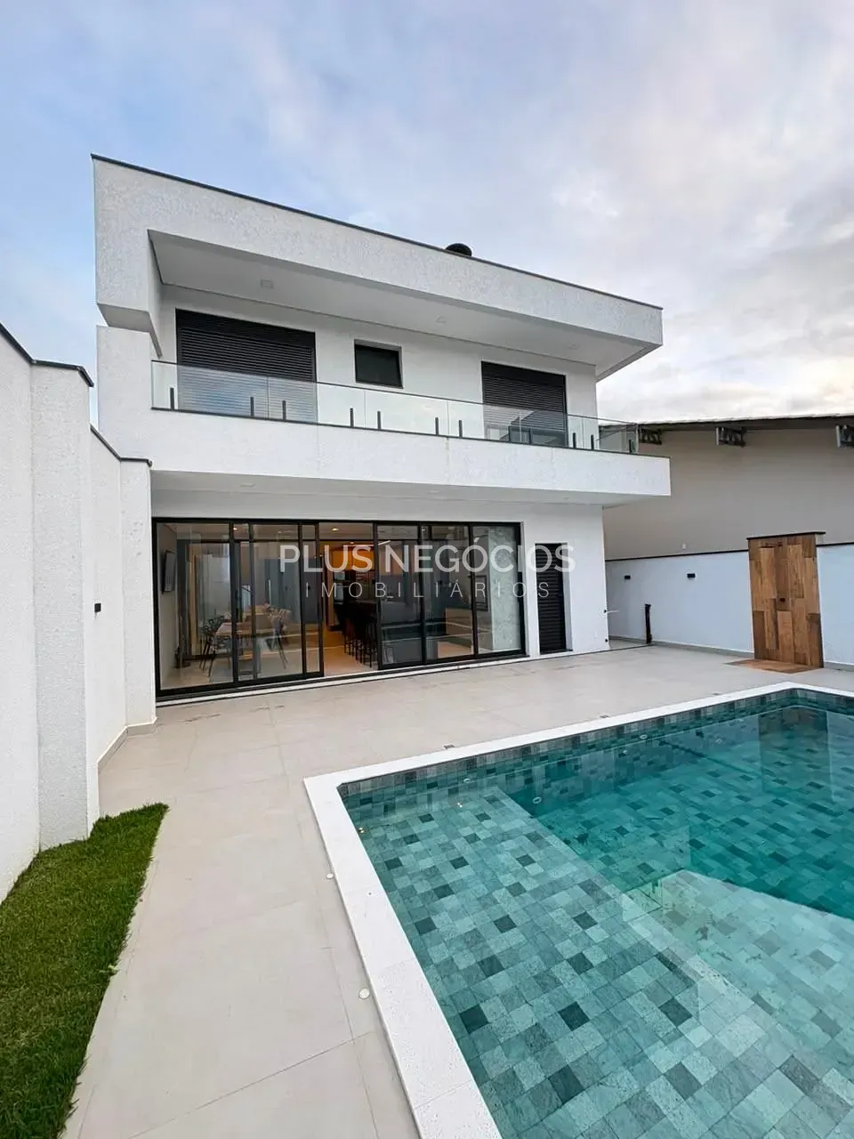 Casa, 3 quartos, 249 m² - Foto 12