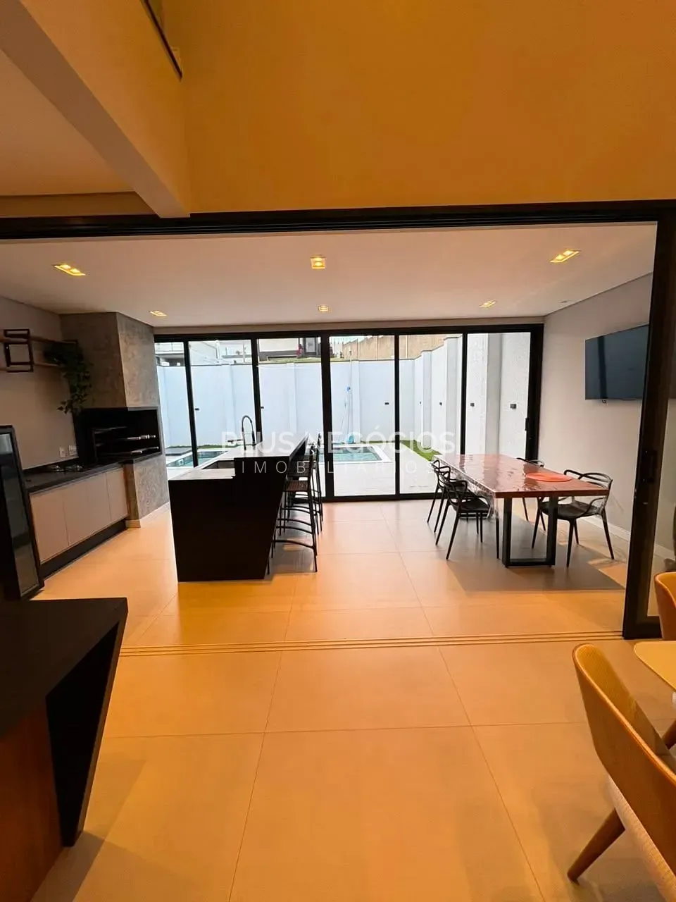 Casa, 3 quartos, 249 m² - Foto 6