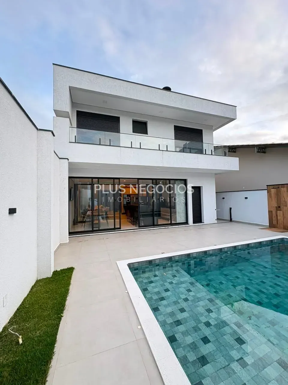 Casa, 3 quartos, 249 m² - Foto 11