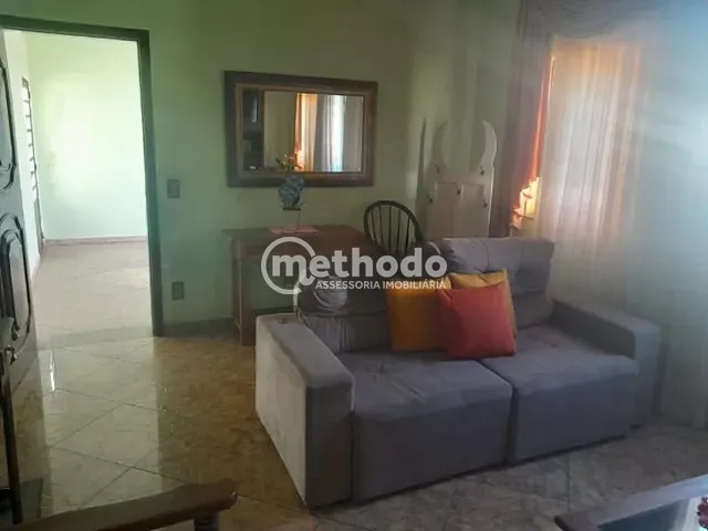 Casa com 295m² 3 quartos e 2 banheiros, à venda, no bairro Centro em Vinhedo