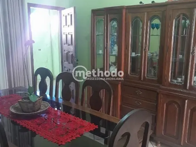 Casa com 295m² 3 quartos e 2 banheiros, à venda, no bairro Centro em Vinhedo