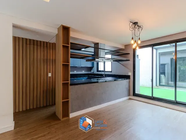 Casa com 150m² 3 quartos e 3 banheiros, à venda, no bairro Vila Cordeiro em São Paulo
