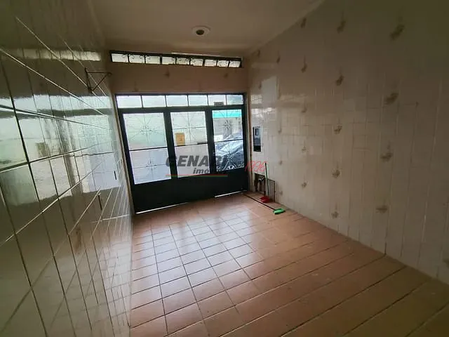 Casa 2 quartos e 1 banheiro, para alugar, no bairro Cidade Nova em Indaiatuba