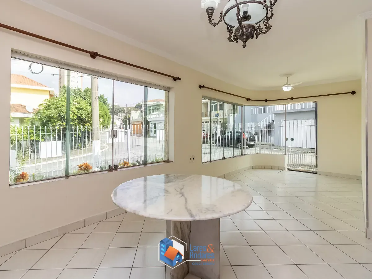 Casa, 3 quartos, 230 m² - Foto 1