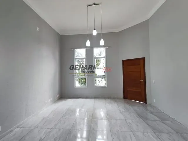 Casa com 325m² 3 quartos e 3 banheiros, à venda, no bairro Jardim Residencial Alto de Itaici em Indaiatuba