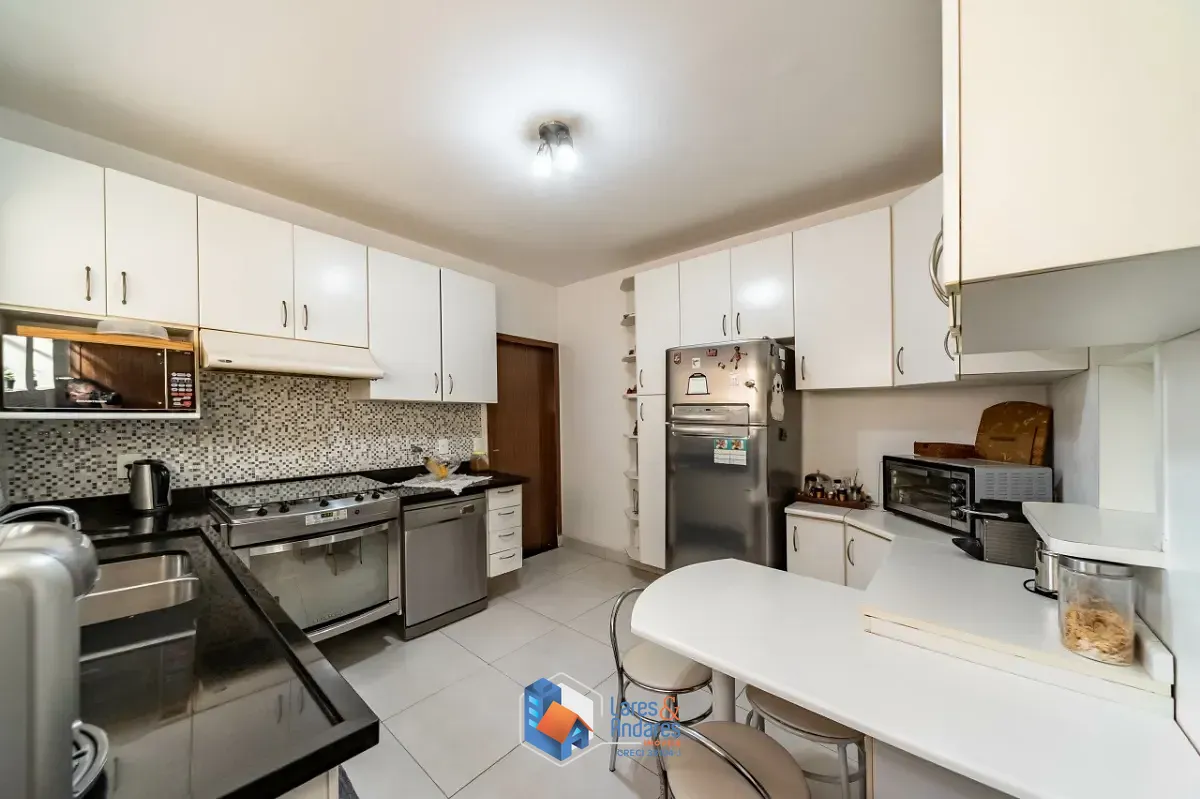 Casa, 3 quartos, 371 m² - Foto 8
