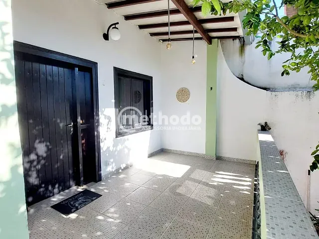 Casa com 250m² 3 quartos e 2 banheiros, à venda, no bairro Jardim Santa Genebra em Campinas
