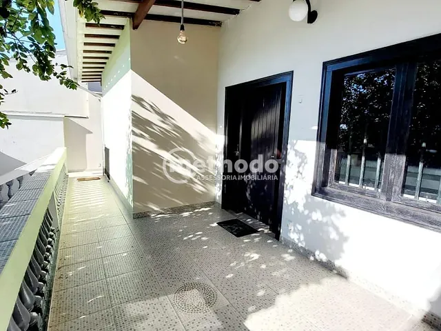 Casa com 250m² 3 quartos e 2 banheiros, à venda, no bairro Jardim Santa Genebra em Campinas