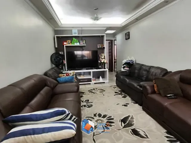 Casa com 145m² 3 quartos e 4 banheiros, à venda, no bairro Jardim Santa Cruz (Campo Grande) em São Paulo