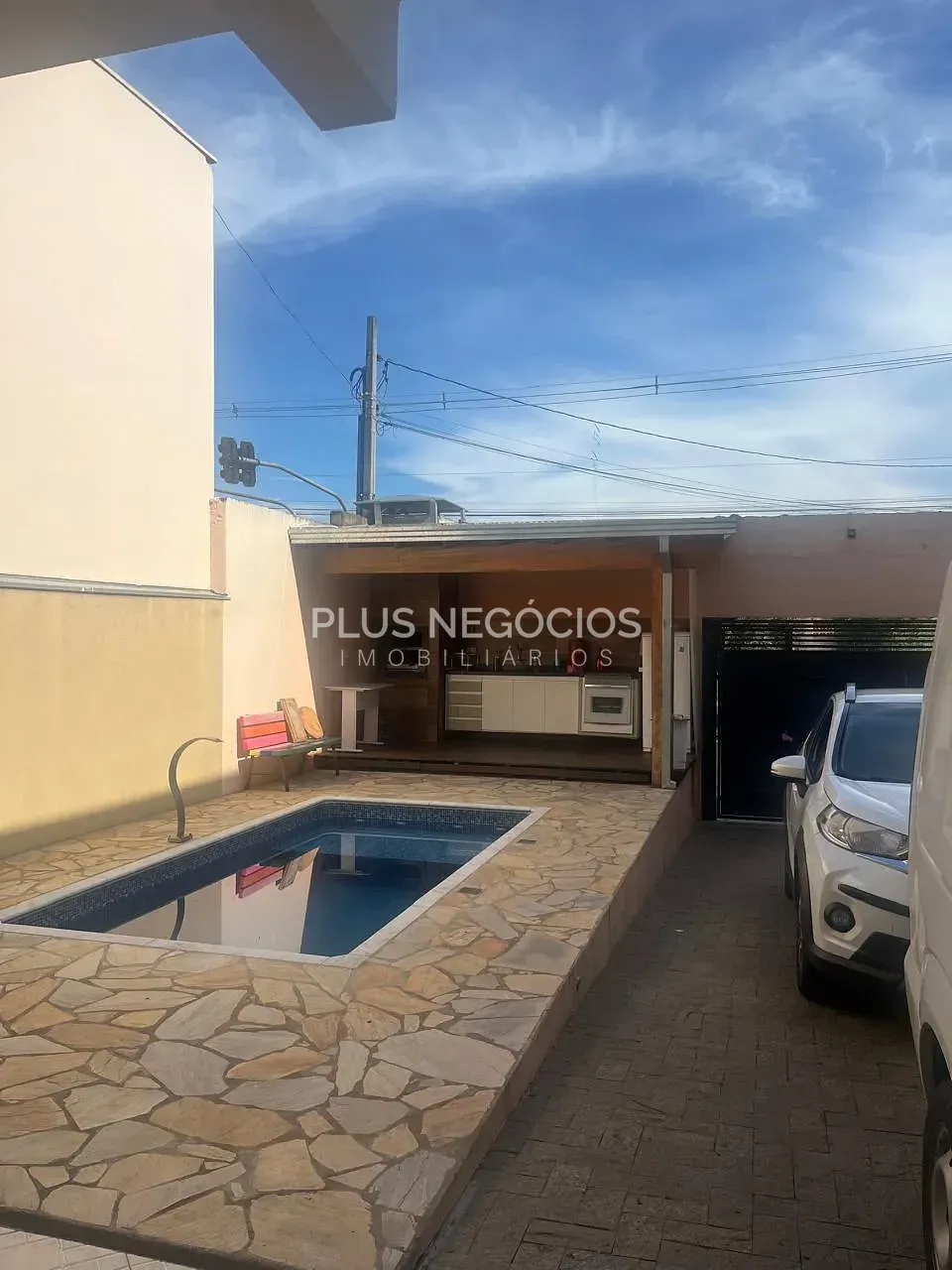 Casa, 3 quartos, 226 m² - Foto 3