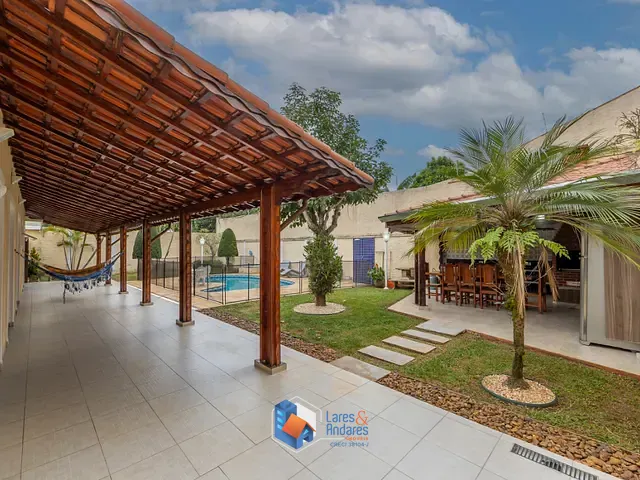 Casa com 545m² 3 quartos e 3 banheiros, à venda, no bairro Interlagos em São Paulo