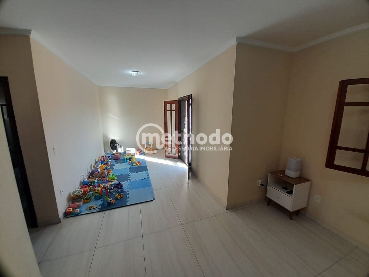 Casa, 3 quartos, 267 m² - Foto 5