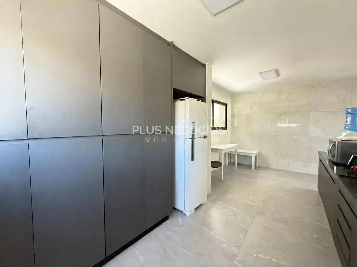 Casa, 3 quartos, 242 m² - Foto 16