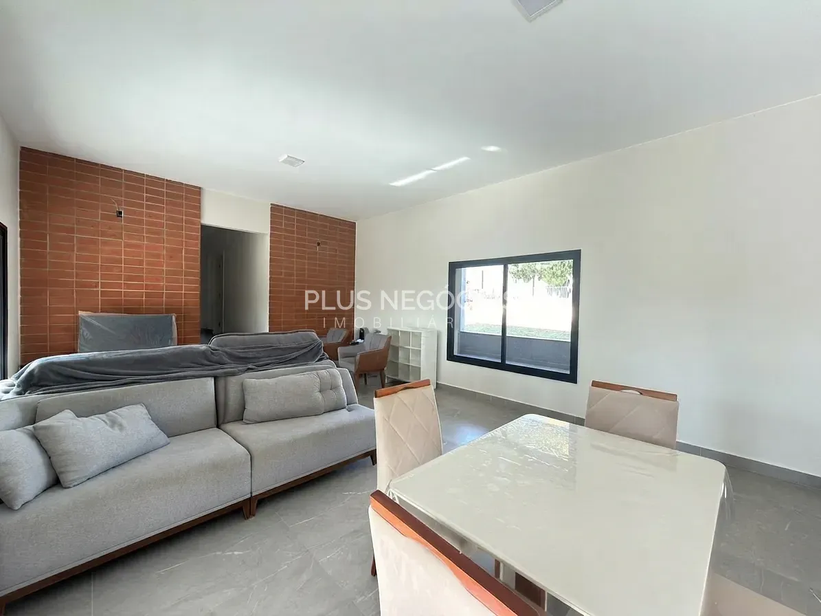 Casa, 3 quartos, 242 m² - Foto 5
