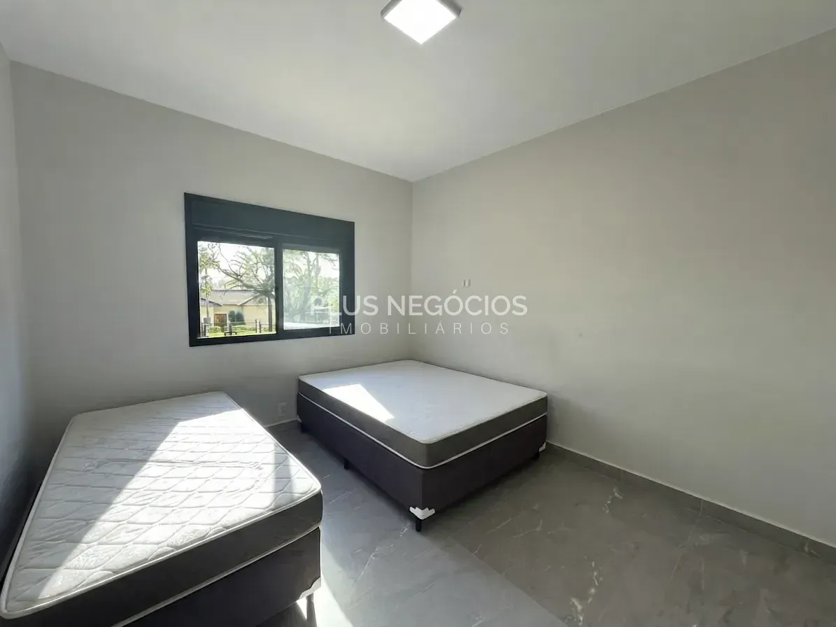 Casa, 3 quartos, 242 m² - Foto 9
