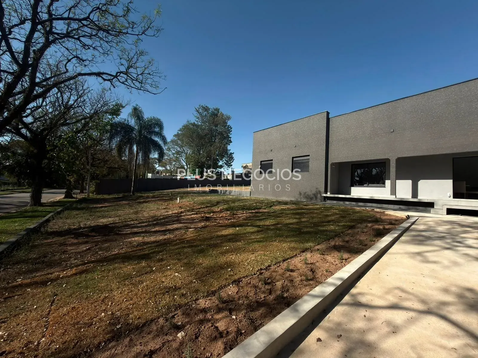 Casa, 3 quartos, 242 m² - Foto 3