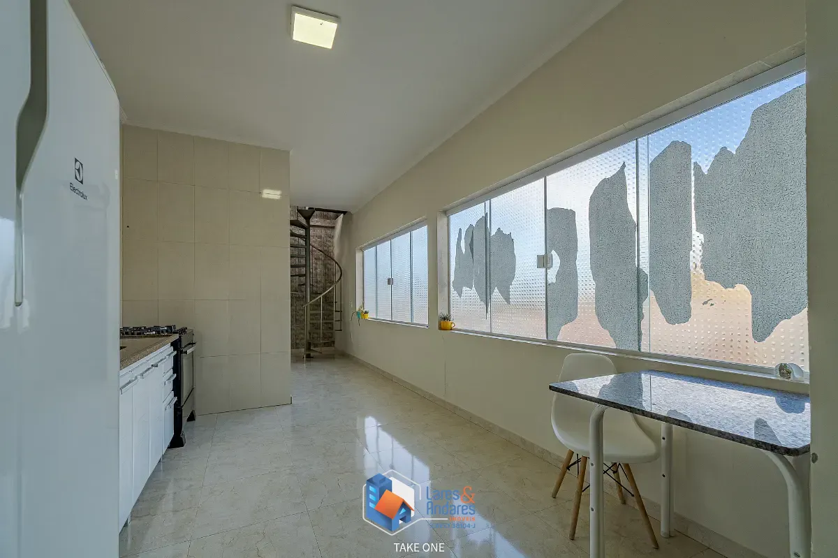 Casa, 3 quartos, 180 m² - Foto 8