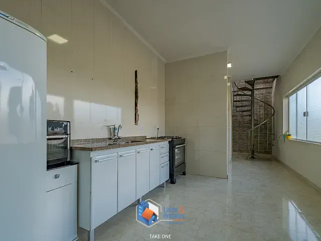 Casa com 300m² 3 quartos e 3 banheiros, à venda, no bairro Jardim Flamboyant em Campinas