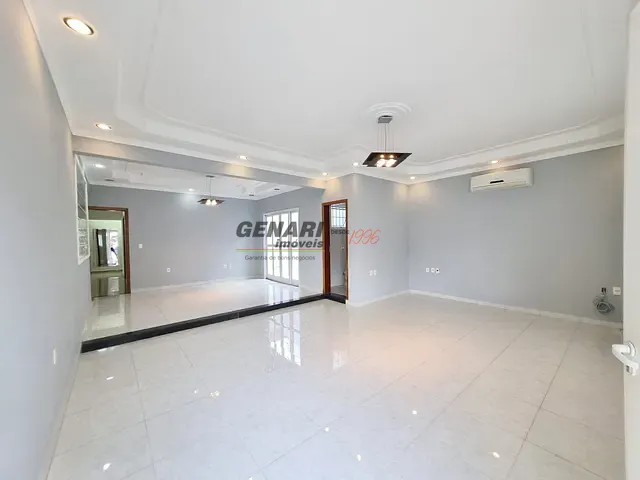 Casa com 360m² 3 quartos e 5 banheiros, à venda, no bairro Jardim Esplanada em Indaiatuba