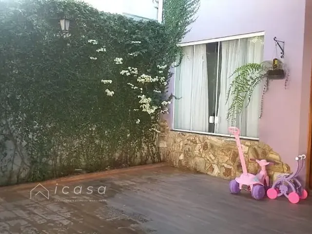 Casa com 259m² 3 quartos e 2 banheiros, à venda, no bairro Parque Residencial Santo André em Caçapava