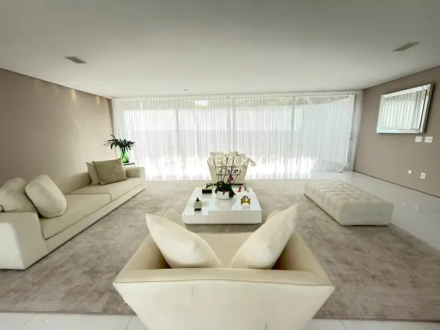 Casa 4 quartos e 7 banheiros, à venda, no bairro Parque Campolim em Sorocaba