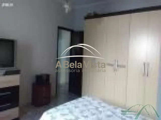Casa com 445m² 4 quartos e 3 banheiros, à venda, no bairro City Bussocaba em Osasco