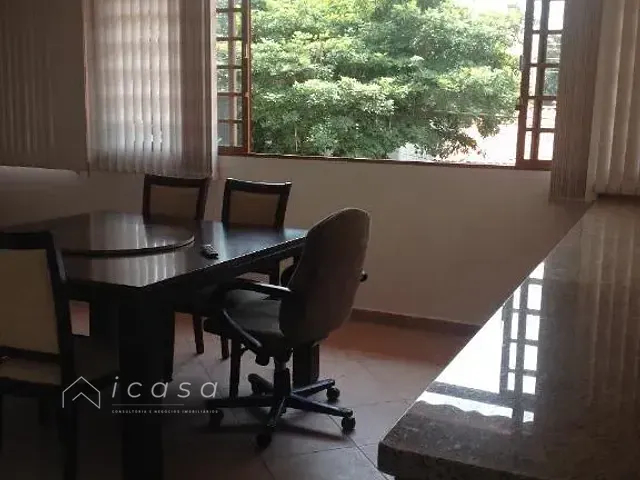 Casa com 208m² 4 quartos e 4 banheiros, à venda, no bairro Jardim Campo Grande em Caçapava