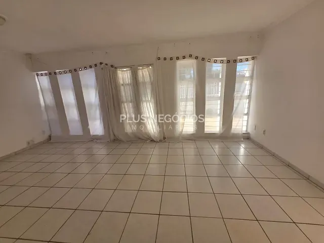 Casa 3 quartos e 3 banheiros, para alugar, no bairro Jardim Vera Cruz em Sorocaba