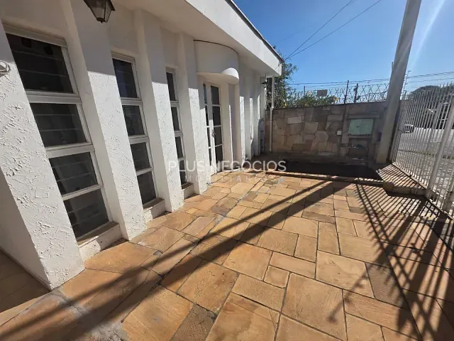 Casa 3 quartos e 3 banheiros, para alugar, no bairro Jardim Vera Cruz em Sorocaba
