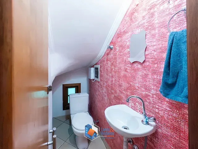 Casa com 135m² 3 quartos e 4 banheiros, à venda, no bairro Vila Marari em São Paulo