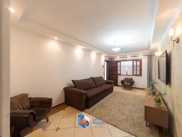 Casa com 135m² 3 quartos e 4 banheiros, à venda, no bairro Vila Marari em São Paulo