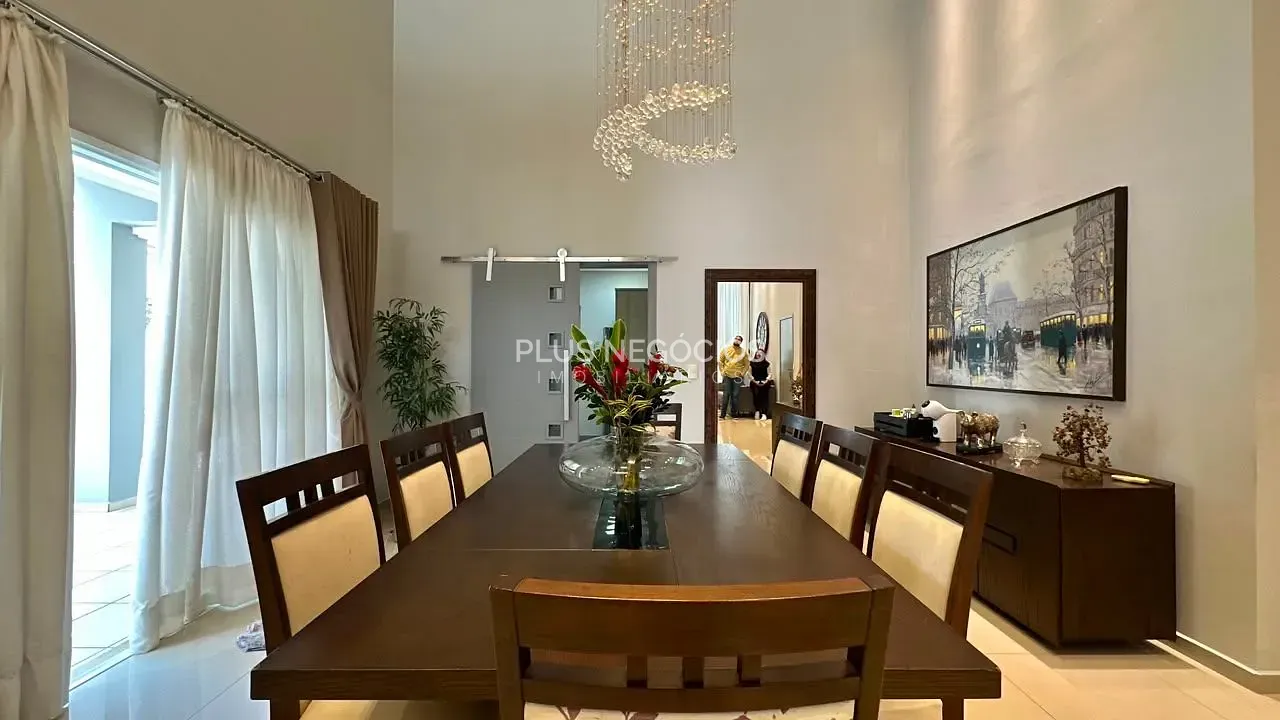 Casa, 3 quartos, 255 m² - Foto 11