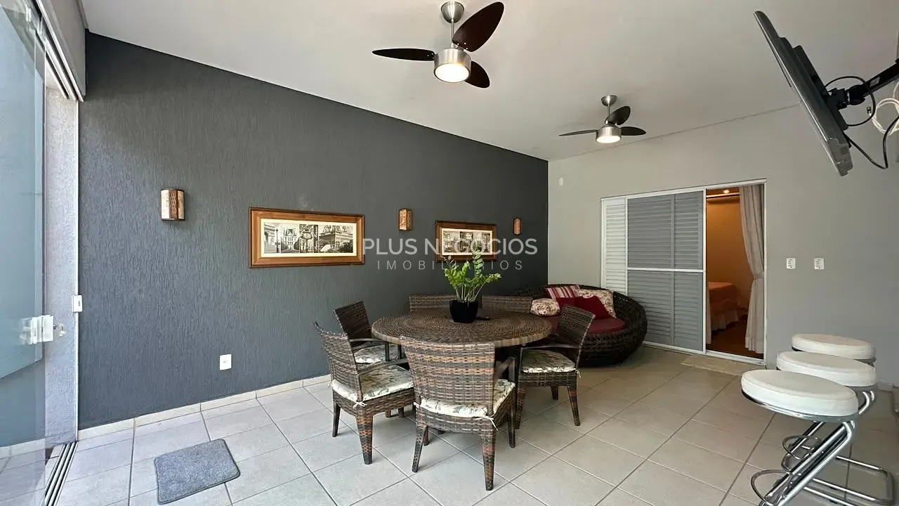Casa, 3 quartos, 255 m² - Foto 21