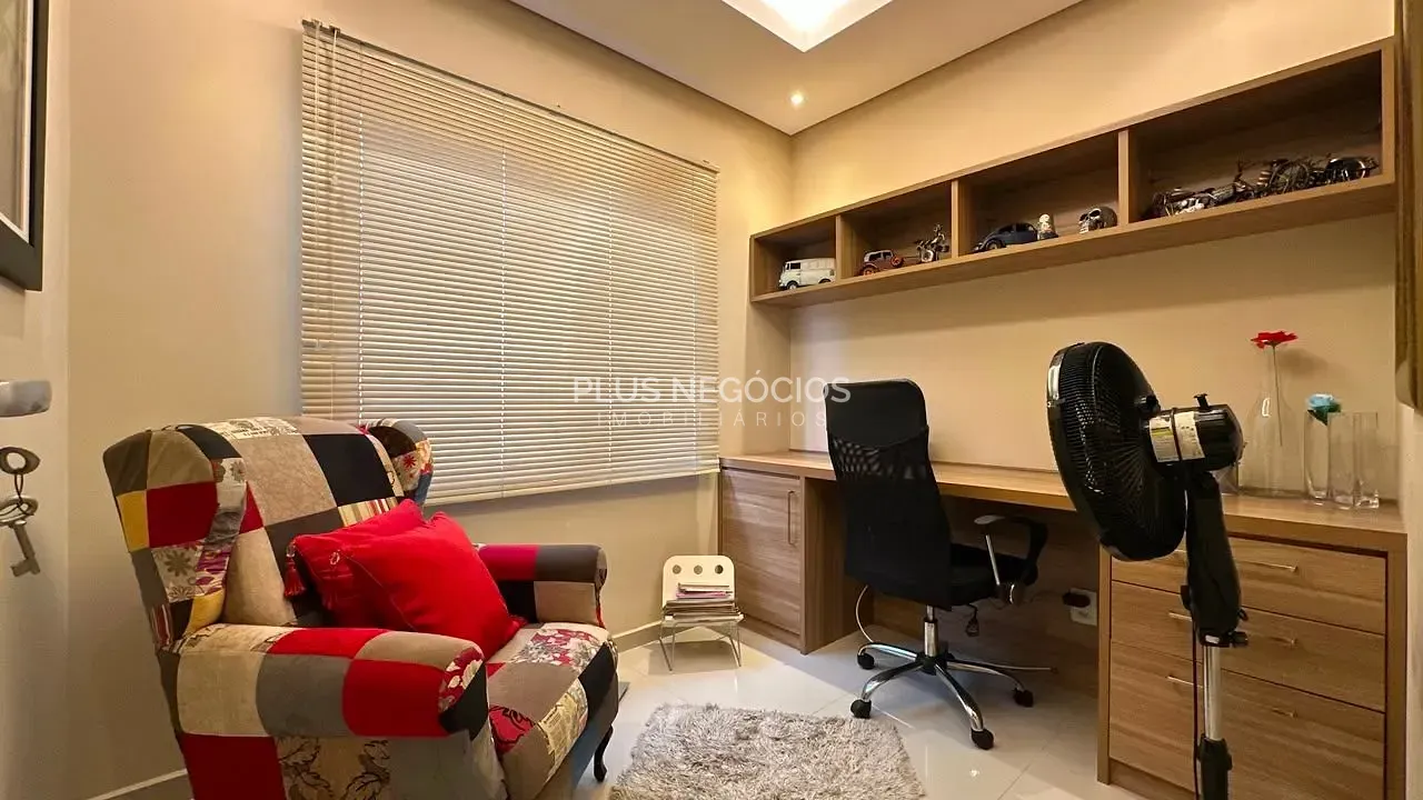 Casa, 3 quartos, 255 m² - Foto 28