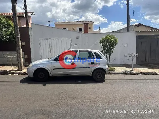 Casa com 143m² 4 quartos e 1 banheiro, à venda, no bairro LT NOVA ALVORADA em Batatais