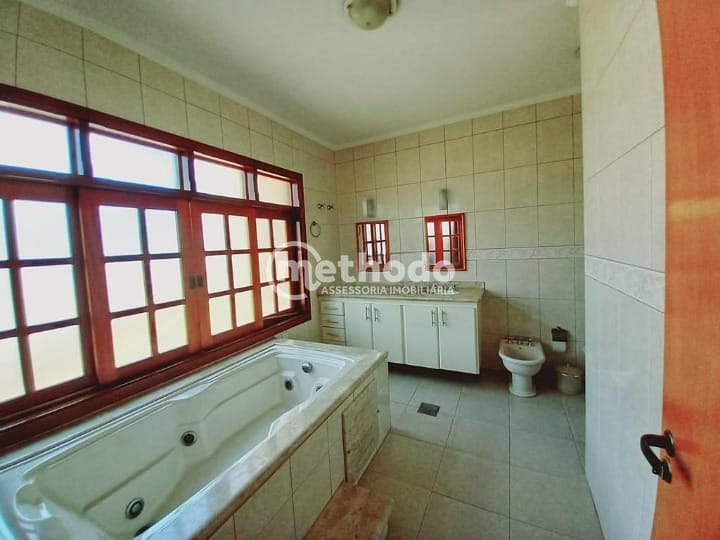 Casa, 4 quartos, 269 m² - Foto 30